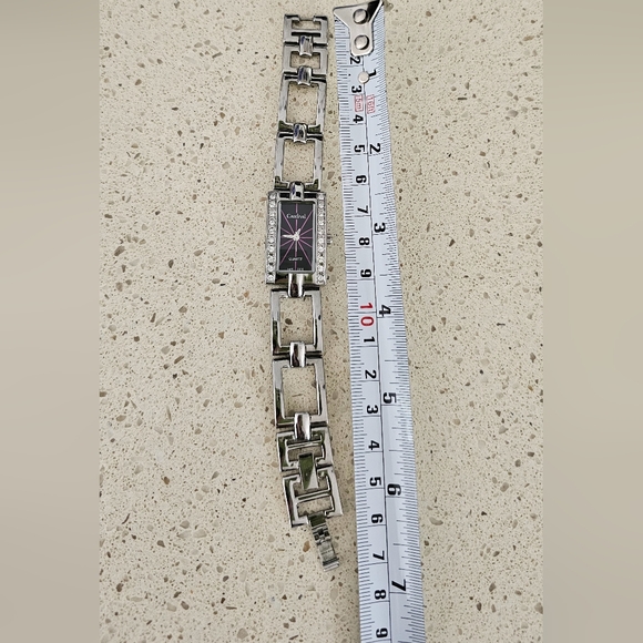 Cardinal Watch With Gems Good Condition - Picture 4 of 5